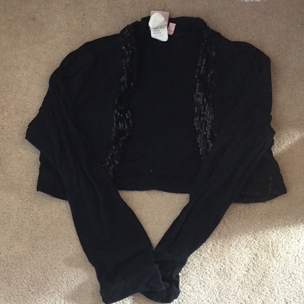 Cute cropped sweater